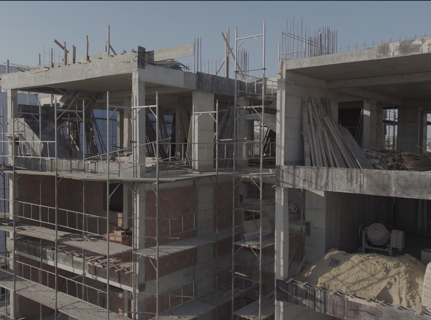 Magnum Opus Uno Construction Progress